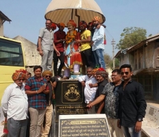 Statue of Vejalsinhji Dabhi of Dangarwa State