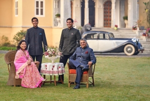 Deogarh family photo at Dev Shree